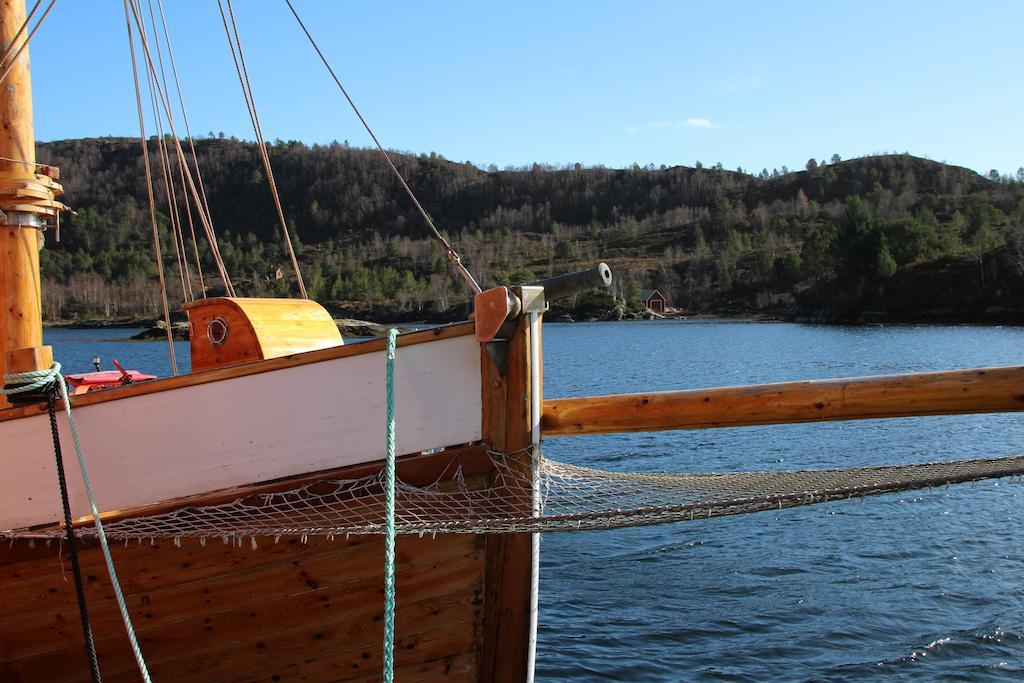 Skomakergarden Ulsteinvik Exterior foto