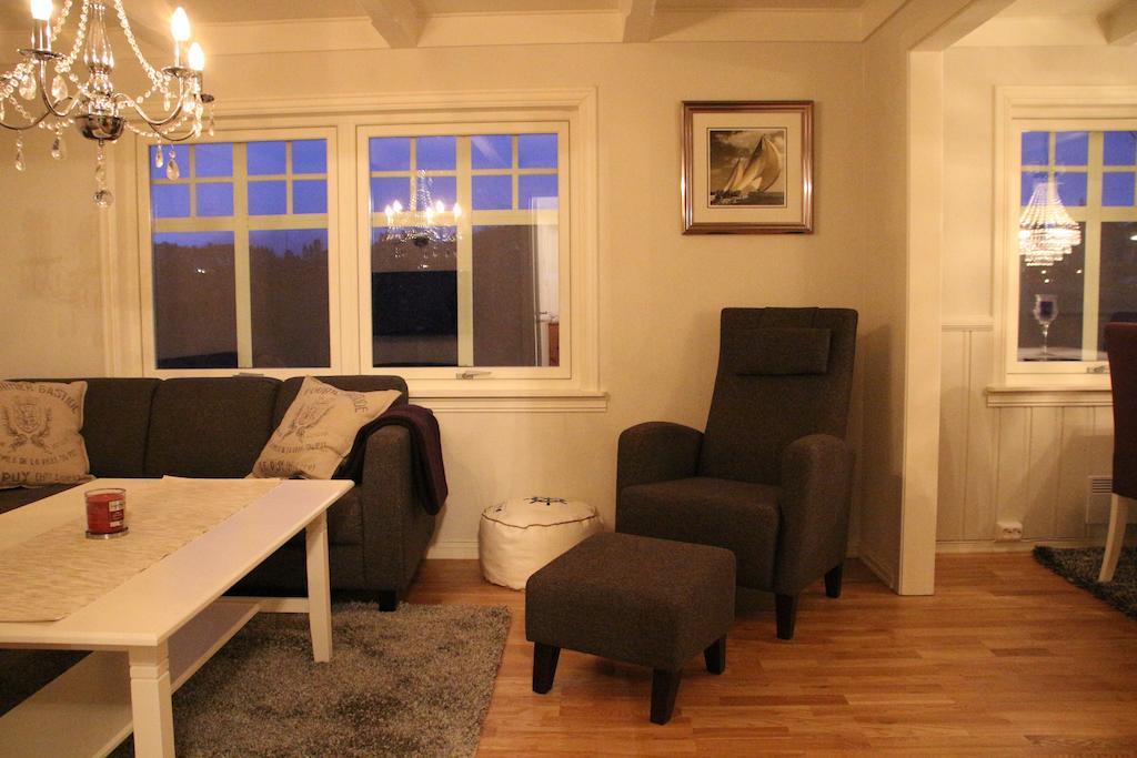 Skomakergarden Ulsteinvik Habitación foto