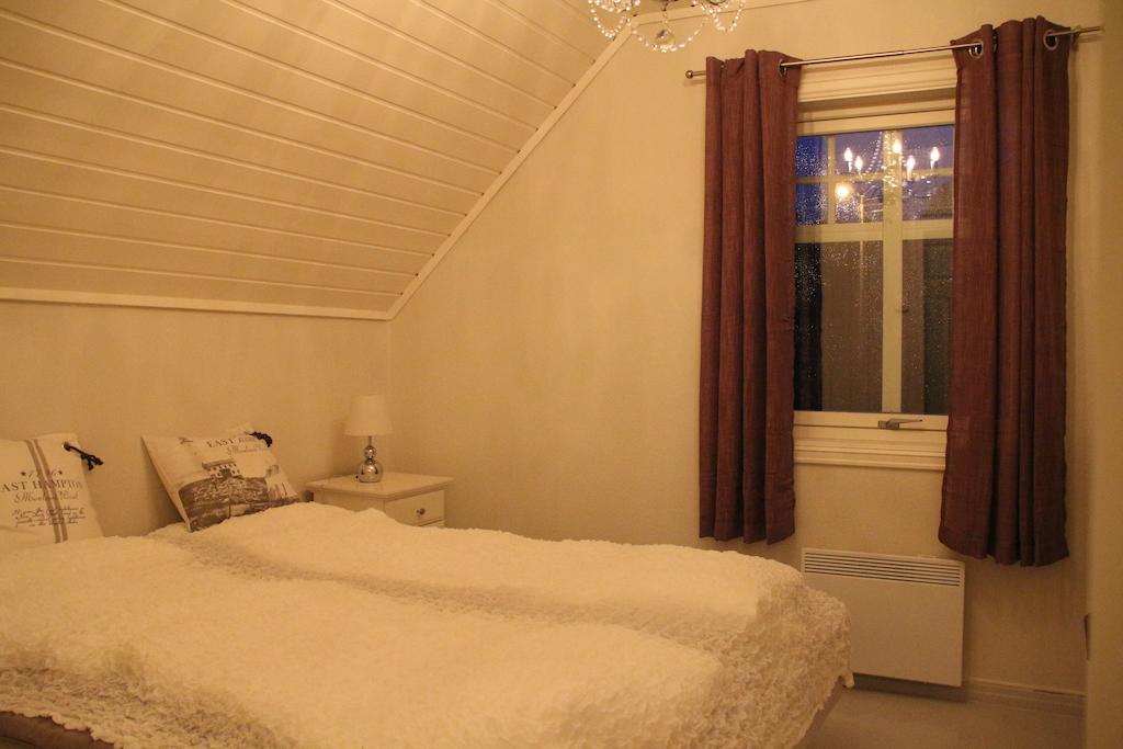 Skomakergarden Ulsteinvik Habitación foto